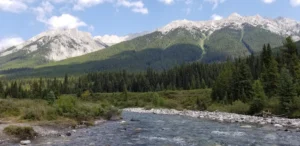 The History of the Ink Pots: A Natural Wonder at the End of the Johnston Canyon Trail